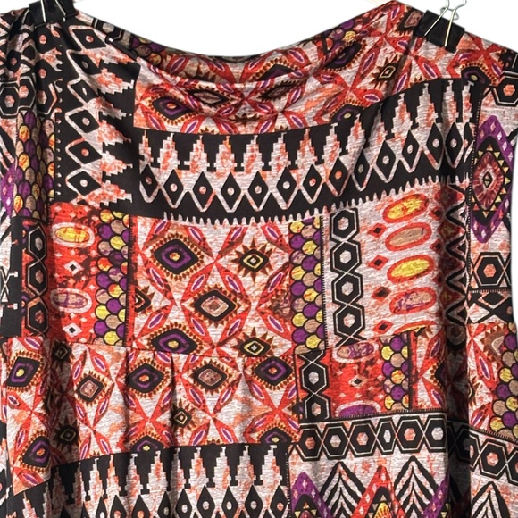 NWOT-Bisou Bisou Multicolor Geometric Maxi Dress - Picture 4 of 8